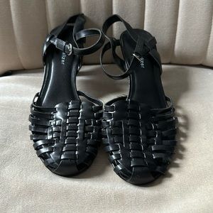 brand new naturalized heels!